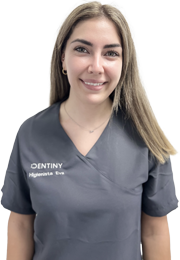 Higienista dental Eva Vives